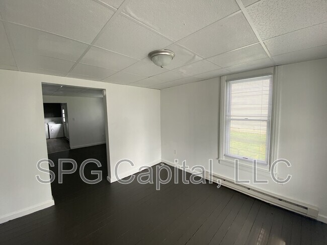 Foto del edificio - 112 N York St