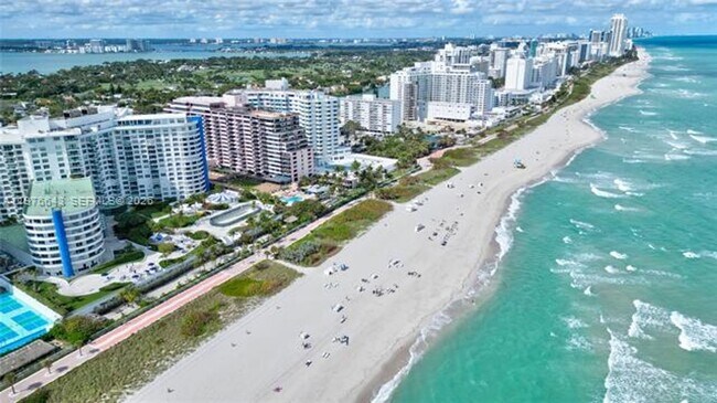 Foto del edificio - 5161 Collins Ave