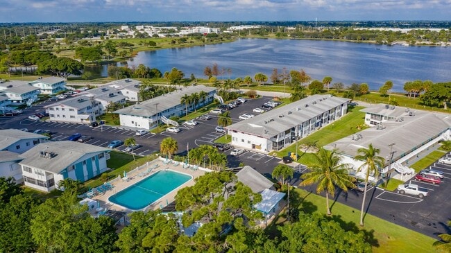 Photo - 2004 Lake Osborne Dr Apartment