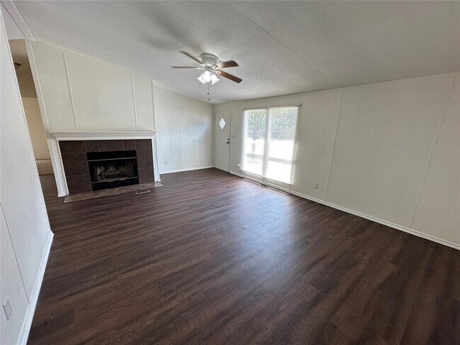 Building Photo - 16291 Lone Star Ranch Dr