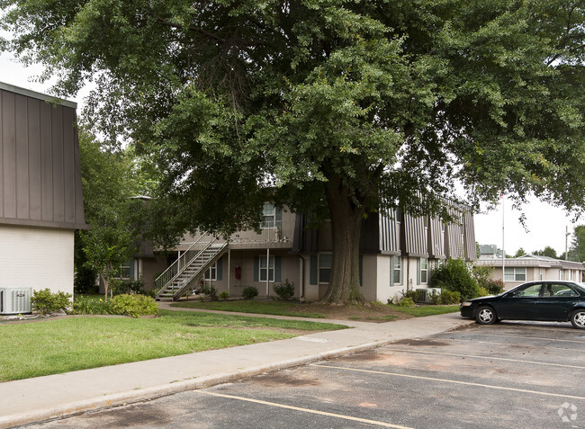 Building Photo - Northwest Acres Apartments