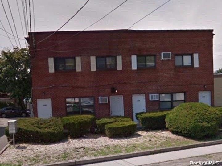 Primary Photo - 1692 Newbridge Rd