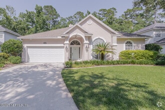 Building Photo - 4051 Richmond Park Dr E