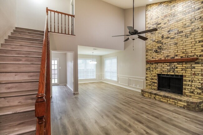 Foto del edificio - 3355 Brooke St