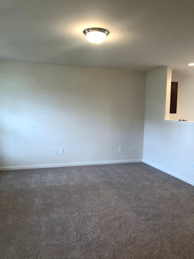 Foto del edificio - 1704 Overcreek Cir