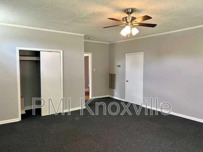 Building Photo - 3089 Washington Pike