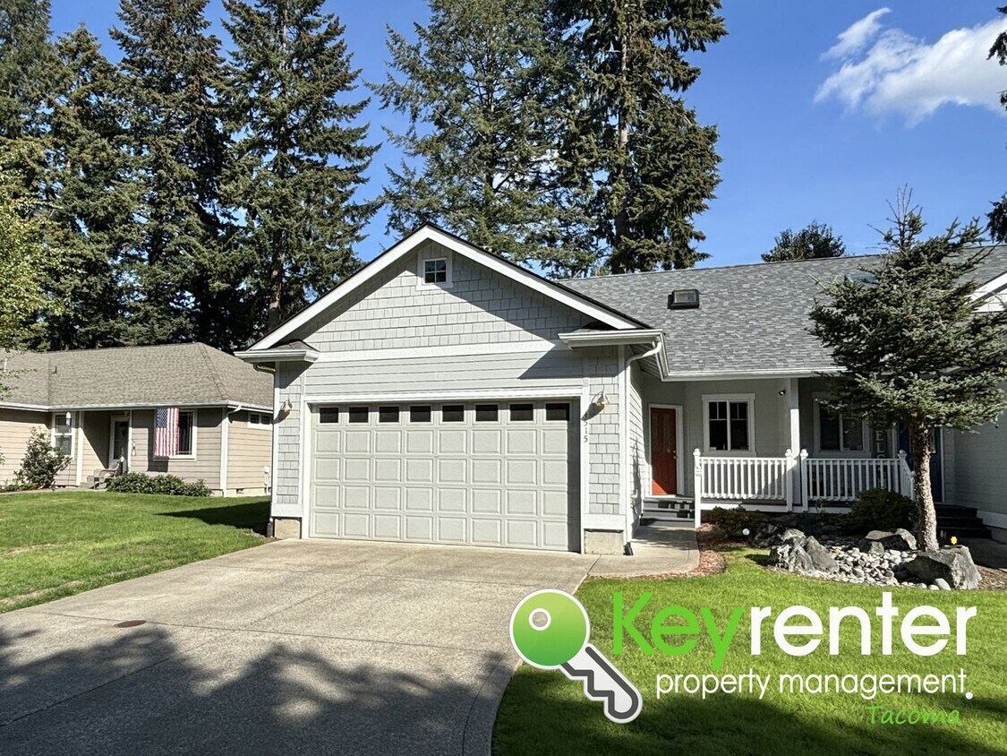 Primary Photo - Newly Remodeled Townhouse in University Pl...