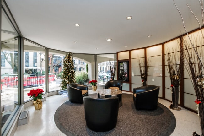 Foto del edificio - 1340 N Dearborn St