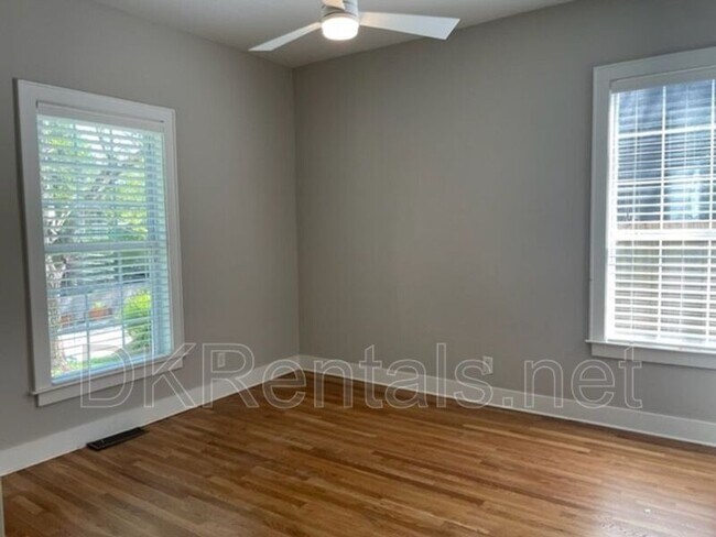 Foto del edificio - 1093 Kirkwood Ave SE