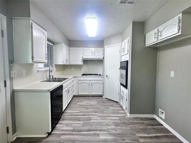 Building Photo - 9710 Galston Ln