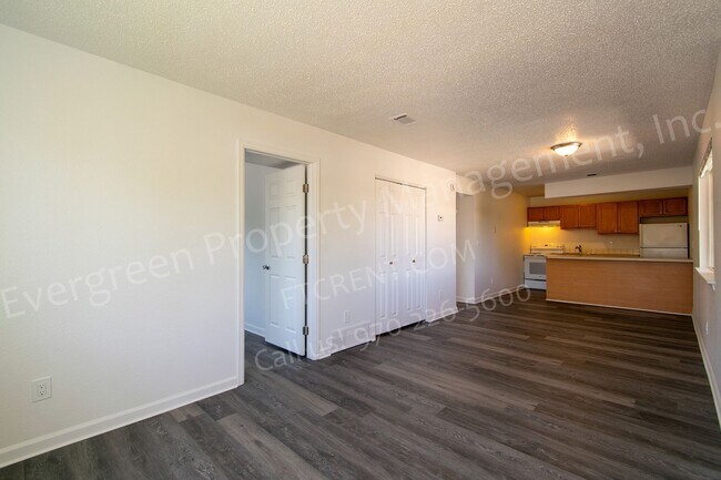 Building Photo - 2153 27th Ave Ct