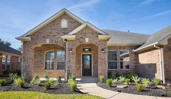 Foto del edificio - 8810 Rocky Knoll Ln