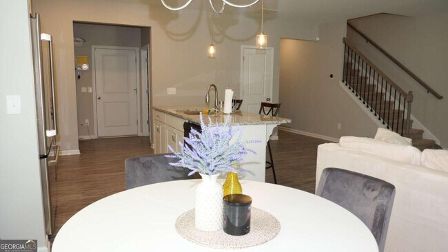 Foto del edificio - 120 Inman Dr