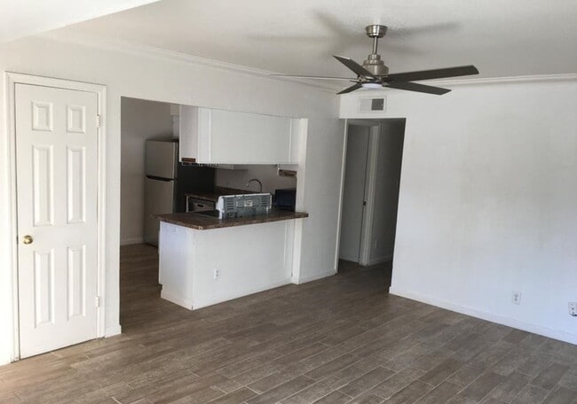 Photo - Spacious 3 Bed 2 Bath Tempe Condo - 2nd Floor