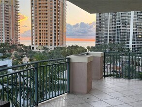 Building Photo - 17555 Atlantic Blvd