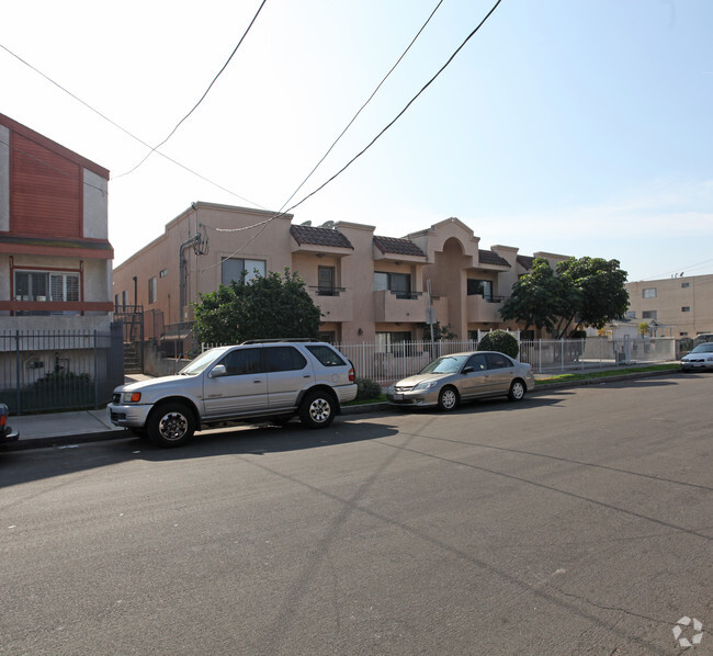 Building Photo - Lexington Apartments