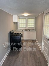 Building Photo - 3011 18th Ave