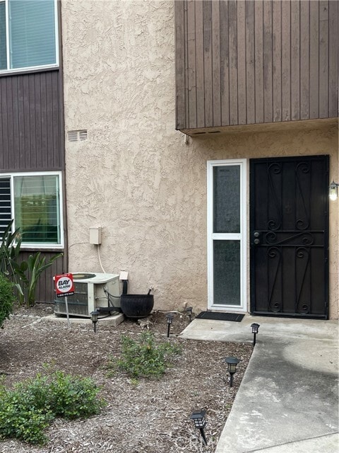 Building Photo - 2122 Firewood Ct