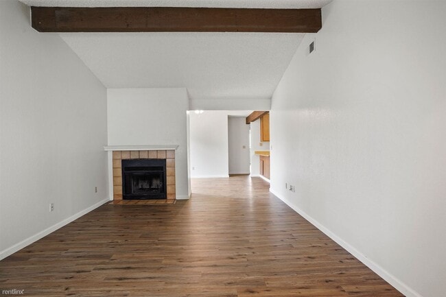 Building Photo - 2 br, 2 bath Duplex - 7606 Lakewood Park D...