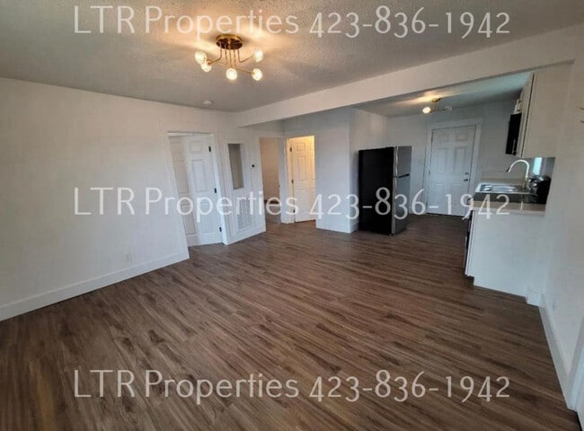 Building Photo - Ivy St (1423)