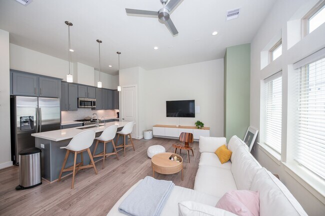 Foto del edificio - 5209 Allen St
