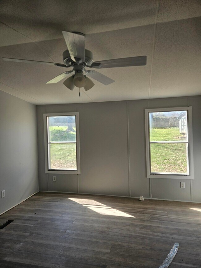 Foto del edificio - 935 Calvert Dr