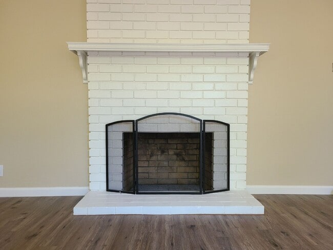 Building Photo - 1474-1476 Merry Ln