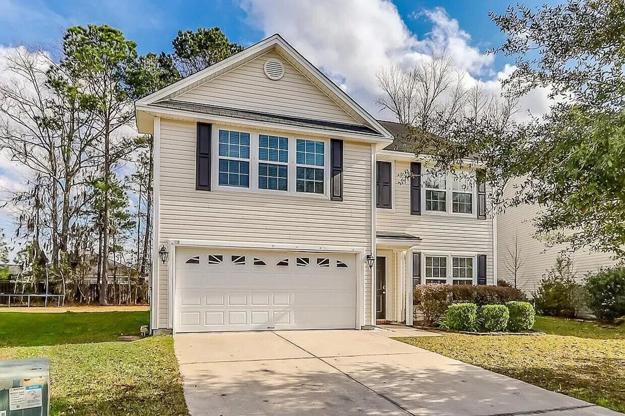 27 Holly Springs Cir, Port Wentworth, GA 31407 House Rental in Port