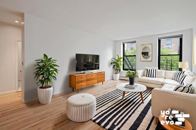 Building Photo - 2 bedroom in NEW YORK NY 10026