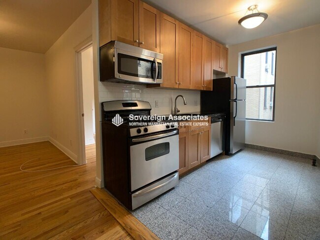 Foto del edificio - 660 Fort Washington Ave