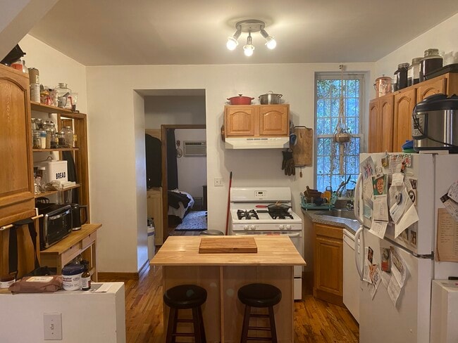 Kitchen - 210 Wyckoff St