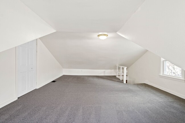 Foto del edificio - 129 S 18th St