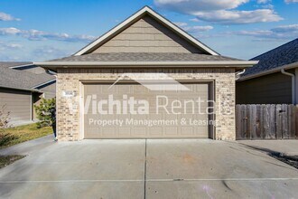 Building Photo - 3518 Sunflower Dr