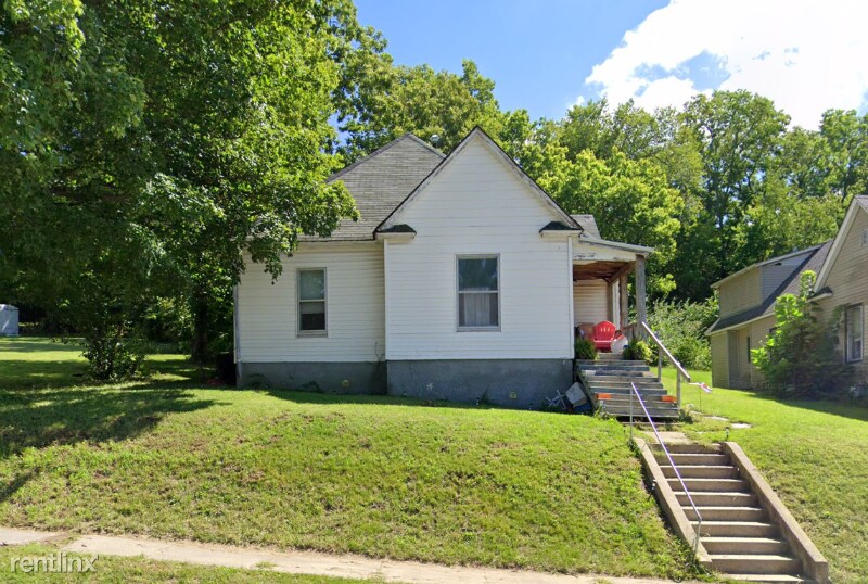 Primary Photo - 2 br, 1 bath House - 233 N Hawkins Ave A U...