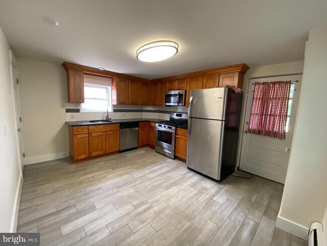 Foto del edificio - 101 Karrs Ln