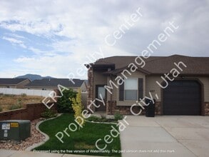 Building Photo - 497 W 2150 N