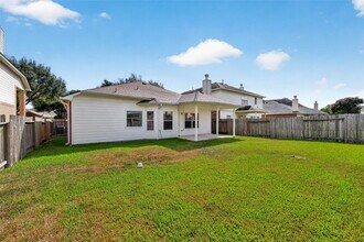 Building Photo - 25211 Sierra Woods Ln