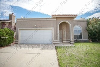 Building Photo - 1316 Desierto Azul Dr