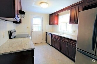 Building Photo - 27 Fallon Ct