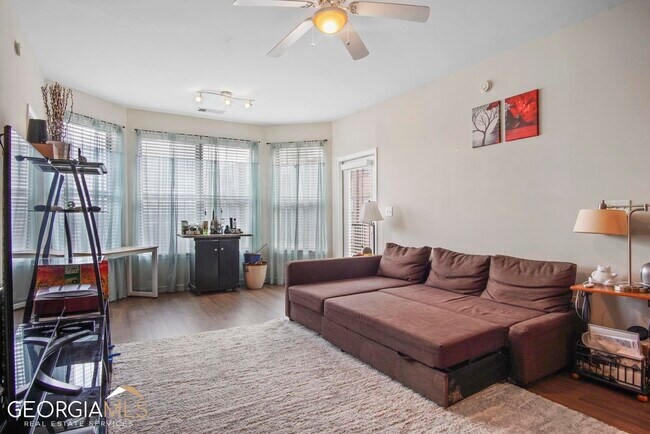 Foto del edificio - 898 Oak St SW