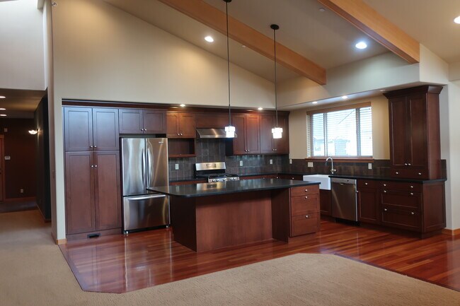 Foto del edificio - 411 19th St NE