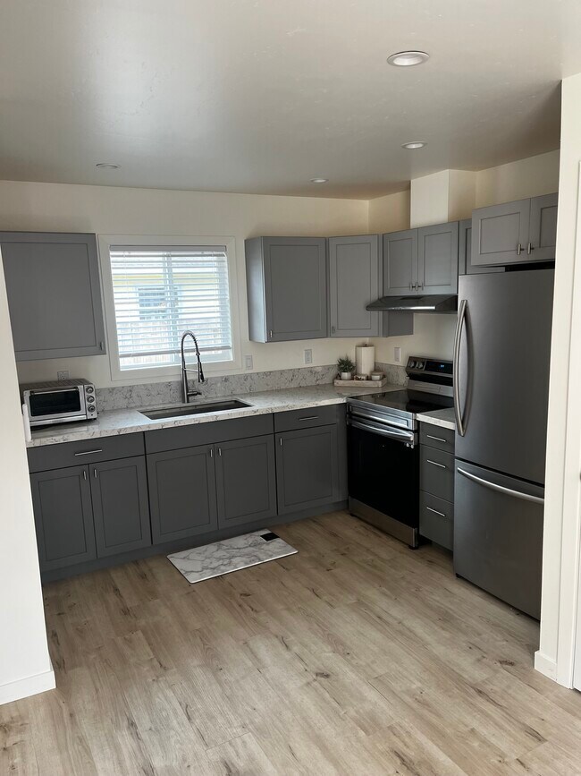 Foto del edificio - 4042 Cedar St