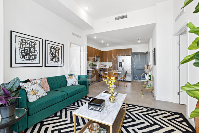 Foto del edificio - 218 NW 8th St