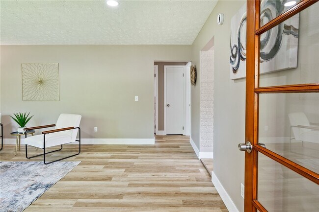 Foto del edificio - 1533 Jay St