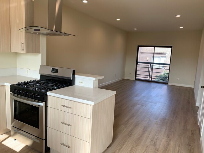 Foto del edificio - 1142 N Louise St