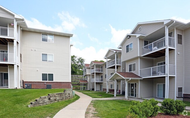 Deerfield Apartments Council Bluffs Ia Buildings Deerfield