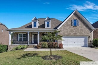 Building Photo - 320 Berlandier Ln
