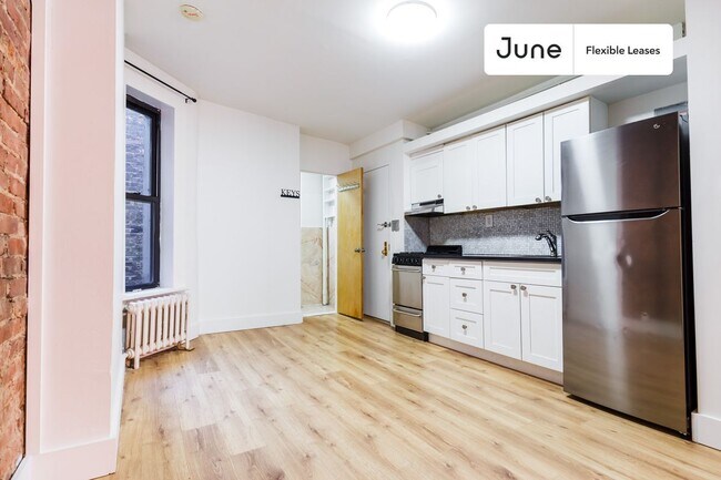 Foto del edificio - 531 W 48th St