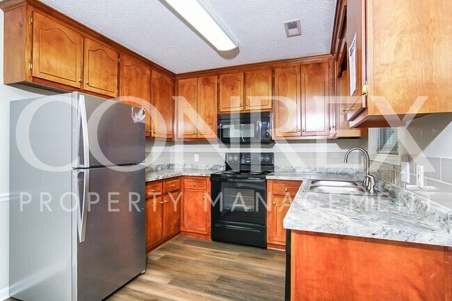Foto del edificio - Recently Refreshed 3 Bedroom