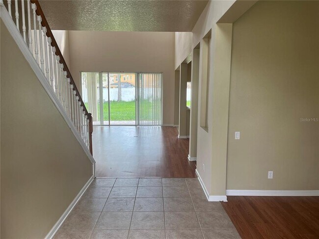 Building Photo - 1079 Purple Flower Ct